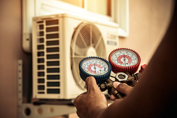 Professional Hvac Maintenance technician working in Sandy Spring, MD